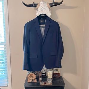 Slim fit 40R blue casual blazer from Banana Republic.